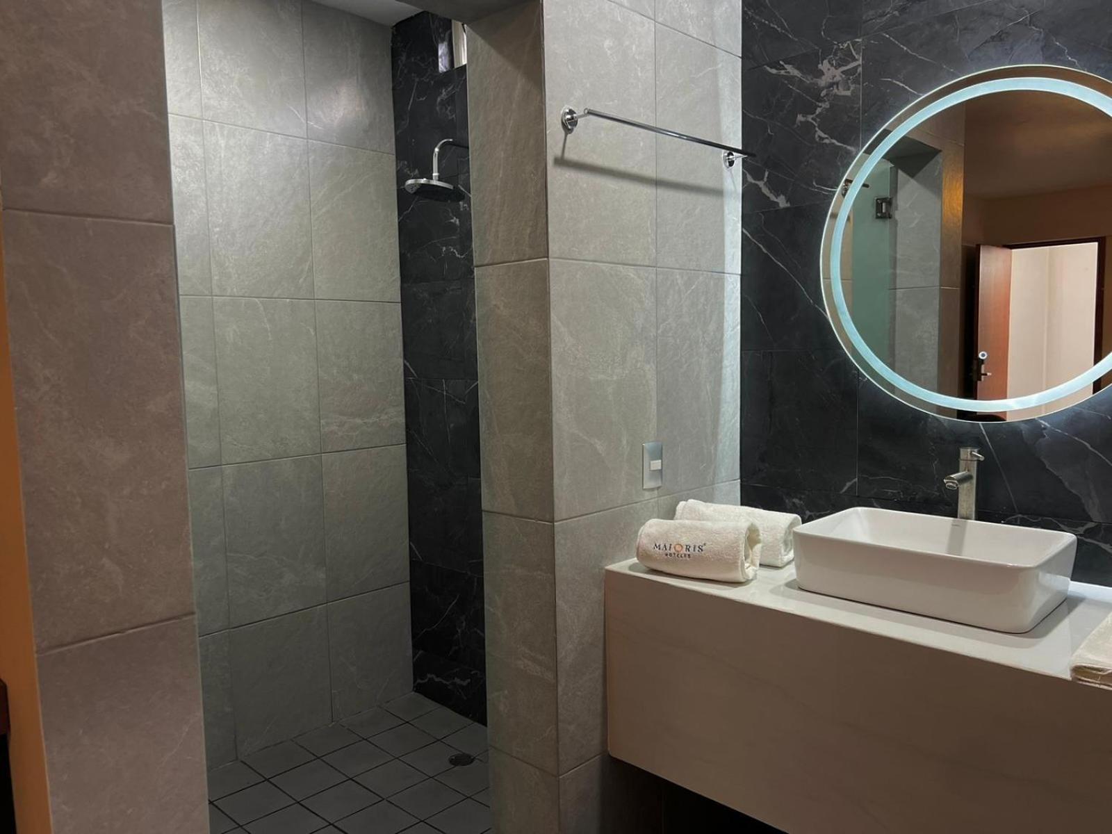 Hotel Maioris Guadalajara Palomar Ngoại thất bức ảnh